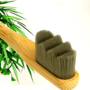 1x Brosse à dents en bambou "O.P. NANO" - ADULTE